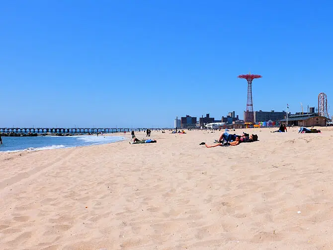 Wat te doen in Coney Island - Strand