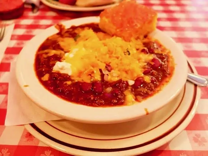 Wat te doen in West Village - Gerecht bij Cowgirl