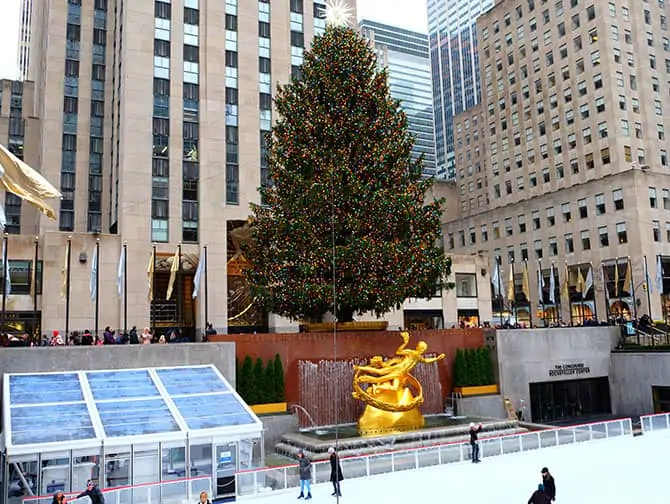 Wat te doen in Midtown Manhattan - Rockefeller Schaatsbaan