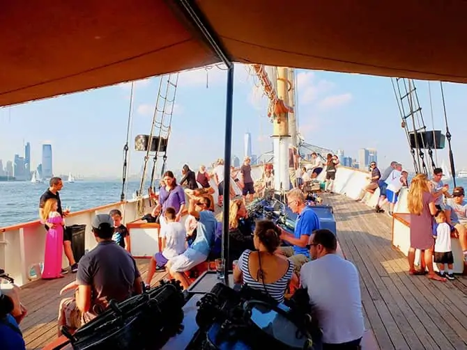 Zeiltocht met speciaalbier, wijnproeverij of jazz in New York