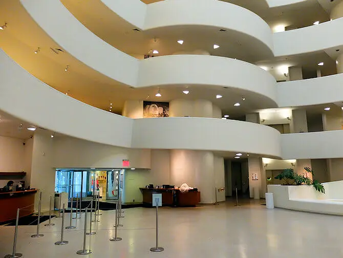 Museum Guggenheim New York - van binnen