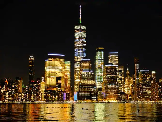 Freedom Tower : One World Trade Center - Avond