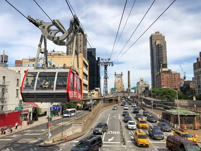 Roosevelt Island Tram - Cable Car