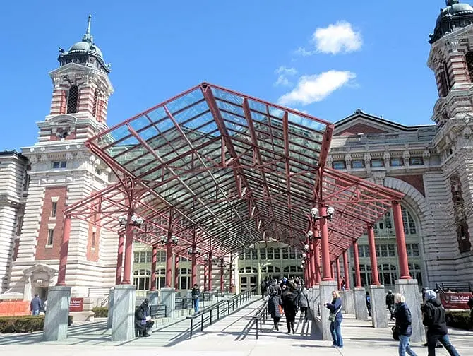 Ellis Island - Museum Ingang