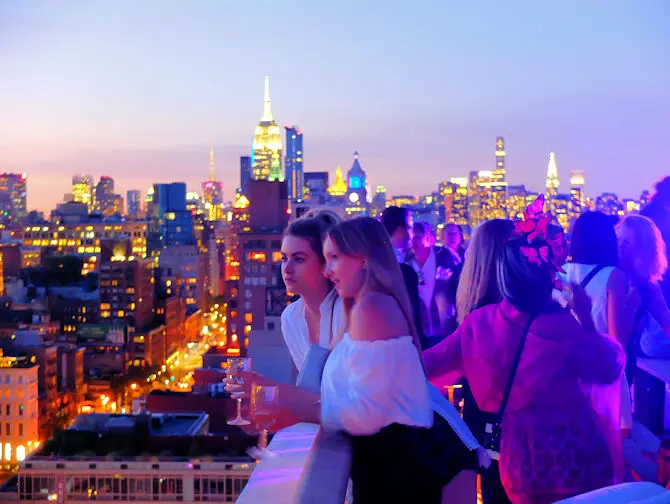 Beste rooftopbars in New York - The Roof Zonsondergang