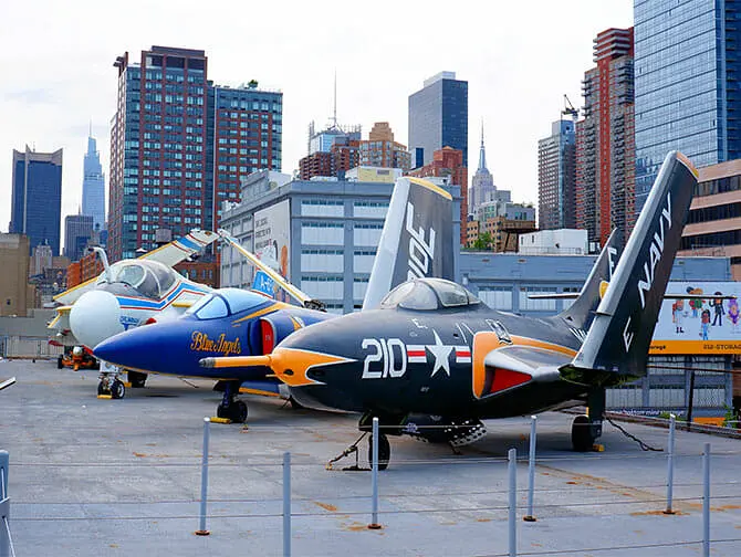 Intrepid Museum in New York - Dek