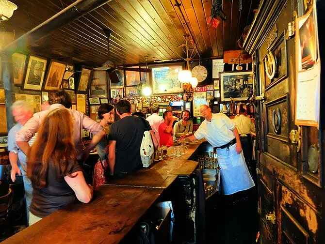 Verborgen (speakeasy) bar tour in New York - Speakeasy