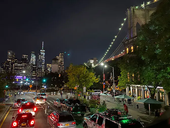 Gray Line Hop-on Hop-off bus in New York - Brooklyn in de Avond