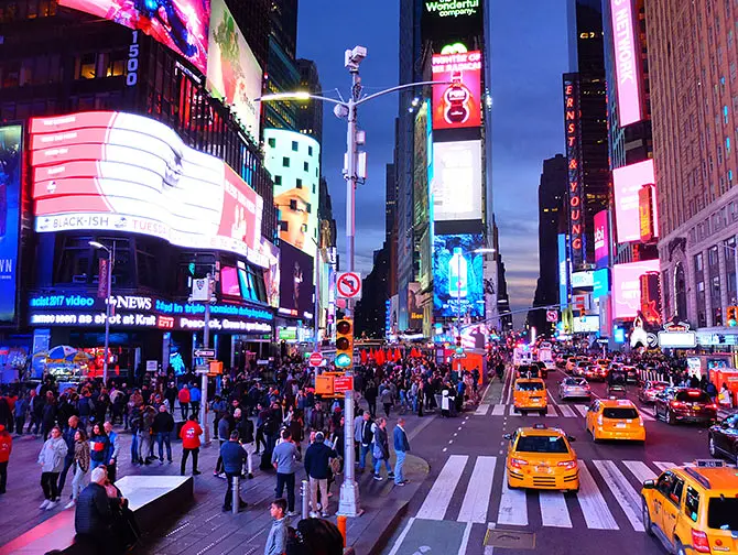 Gray Line Hop-on Hop-off bus in New York - Night Tour