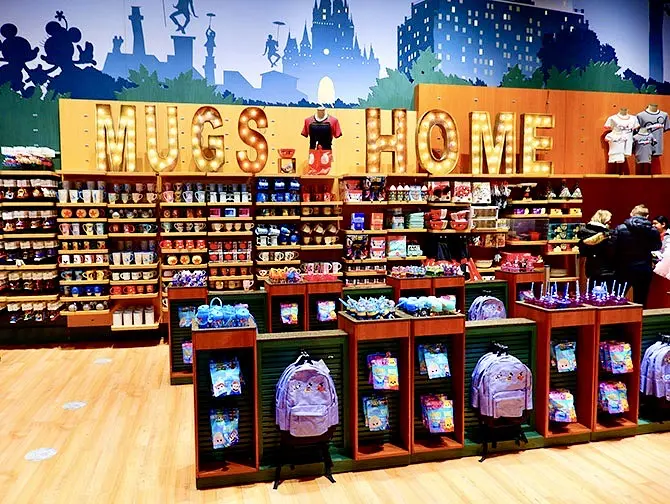 Disney Store op Times Square - Koffiemokken