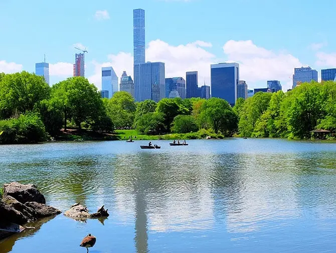 Roeiboot huren in Central Park - The Lake