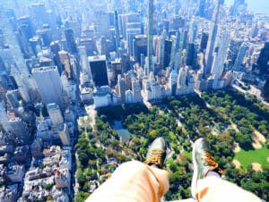 Helikoptervlucht zonder deuren in New York