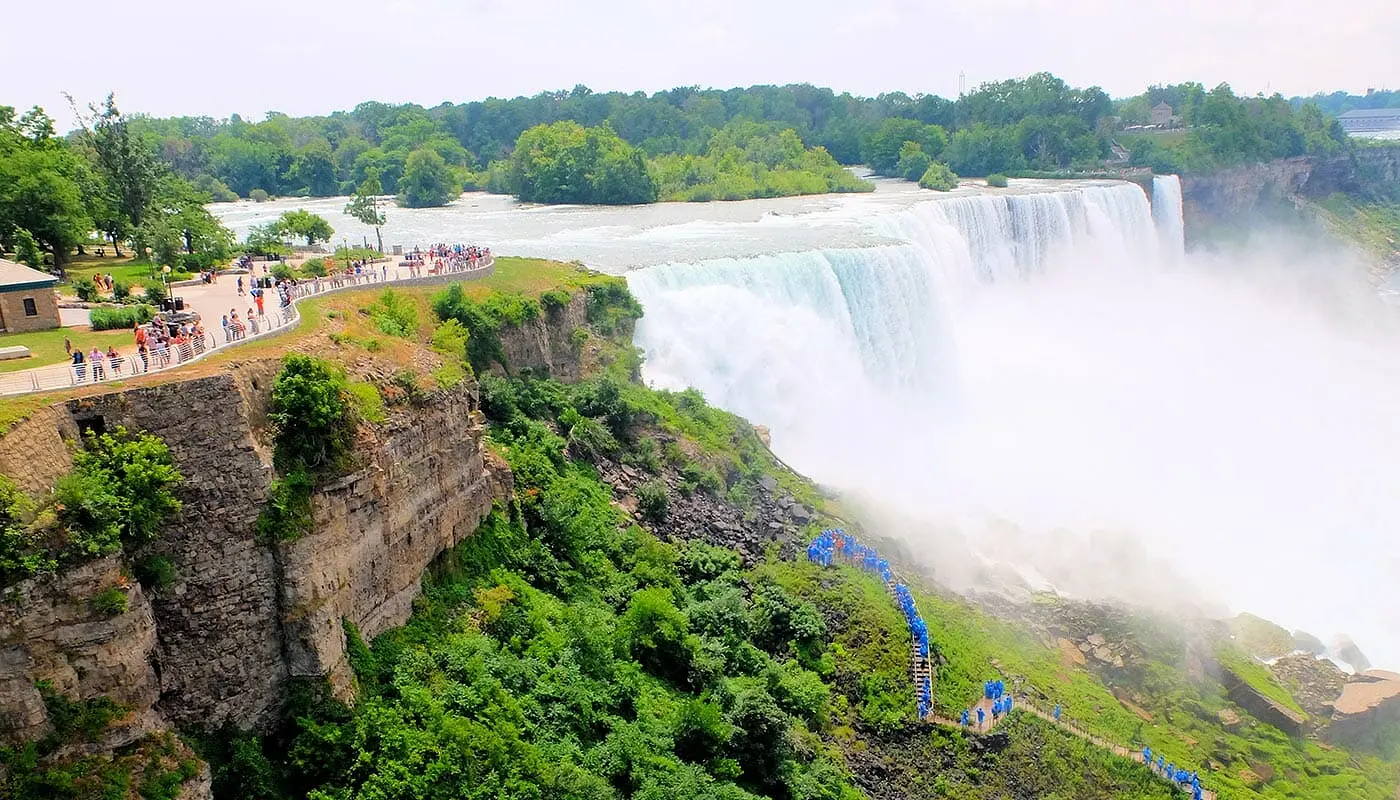 Dagtrip Niagarawatervallen per bus vanuit New York - Uitzicht vanaf Uitkijkpunt