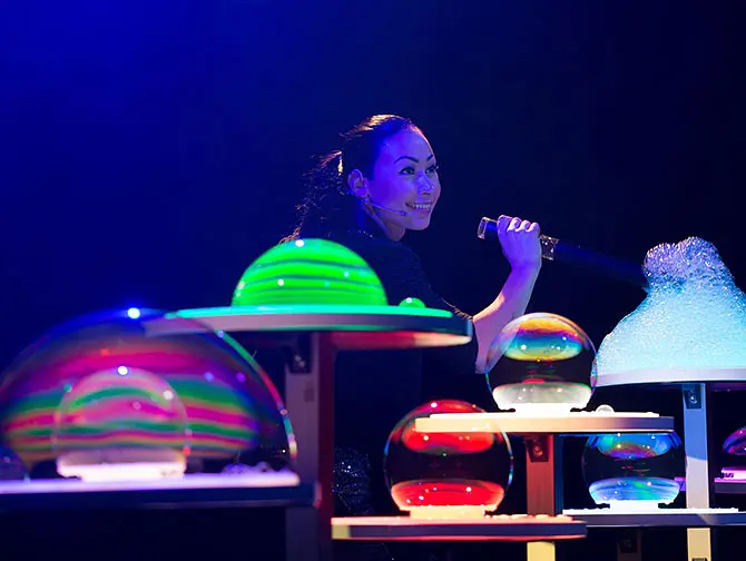 Gazillion Bubble Show op Broadway Tickets - show