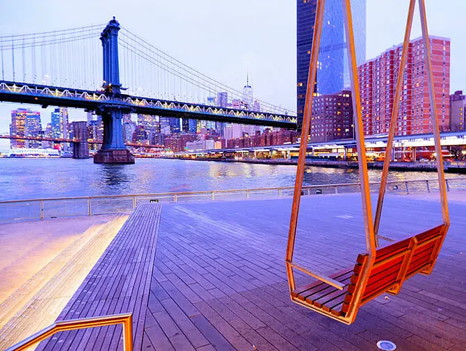 Wat te doen in Lower East Side - Pier 35