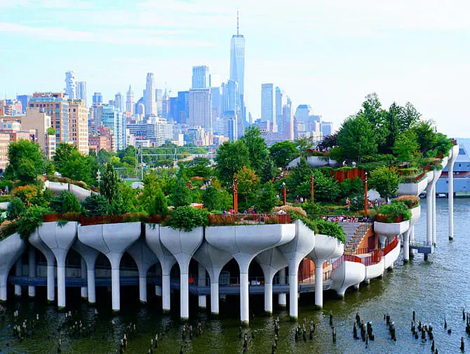 Little Island in New York - Park op Pilaren