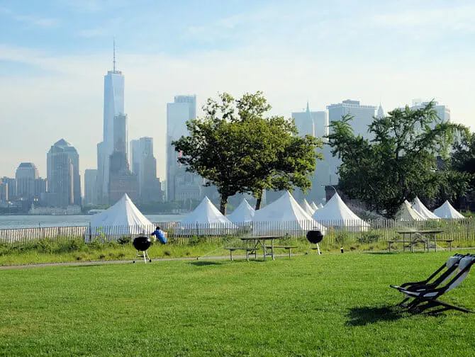 Wat te doen op Governors Island - Tenten