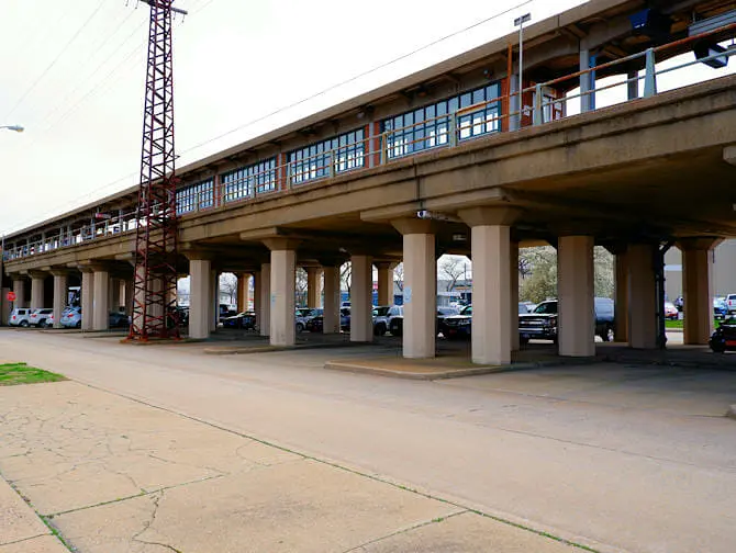 LIRR - Station