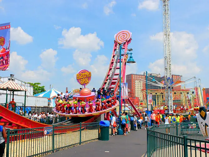 Luna Park in Coney Island Tickets - attractie