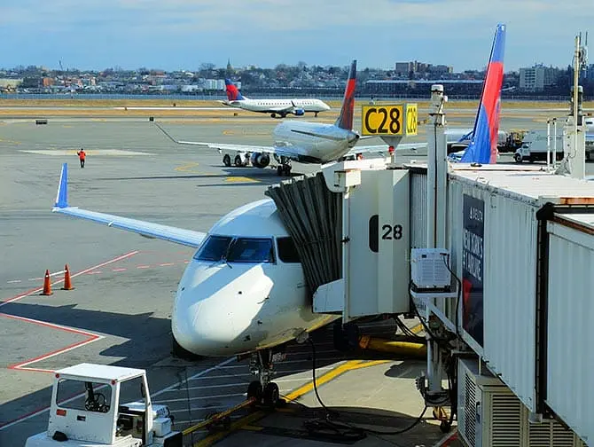 John F. Kennedy International Airport (JFK) - aankomst