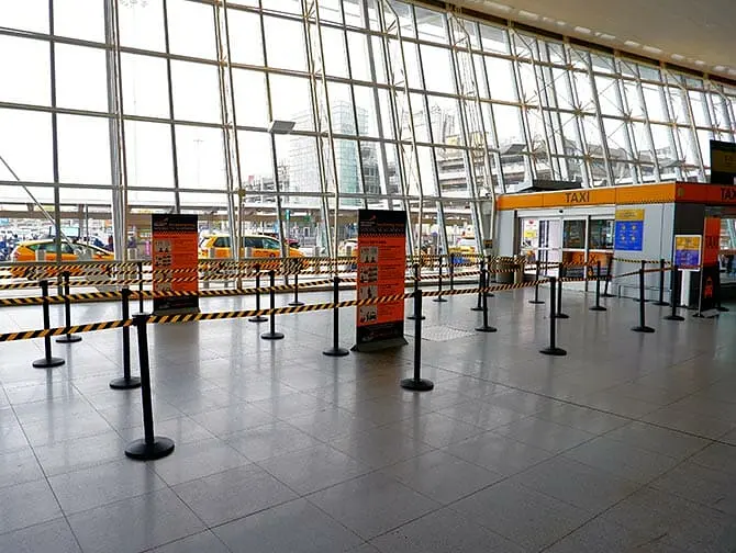 John F. Kennedy International Airport (JFK) - taxi