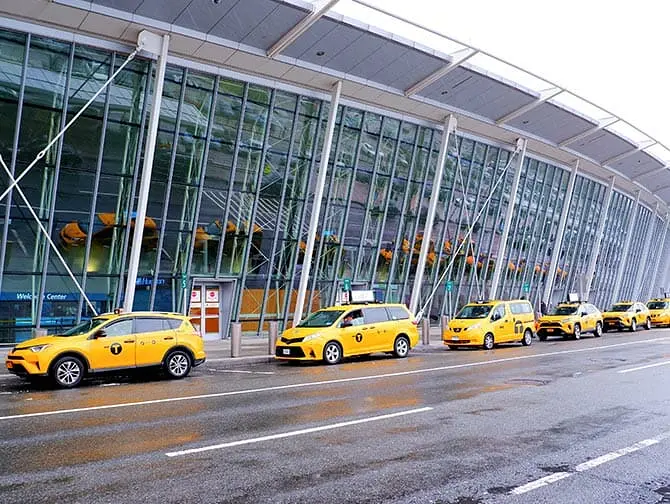 John F. Kennedy International Airport (JFK)