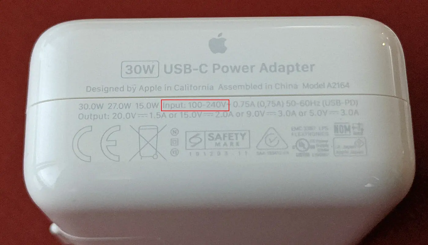 Reisstekker voor New York - Voltage