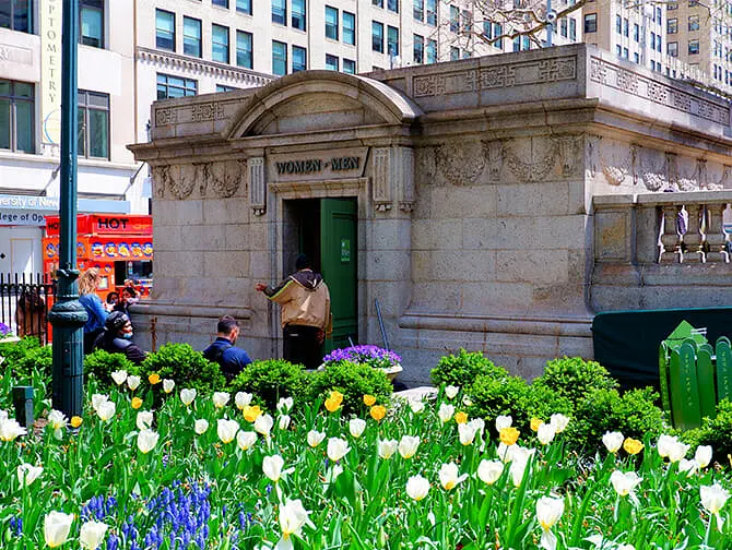 Bryant Park in New York - Openbare toilet