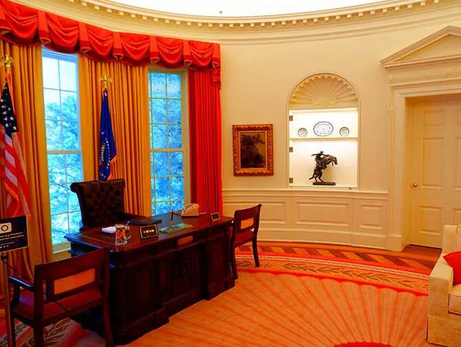 New York Historical Society - Ontmoet de Presidenten en het Oval Office