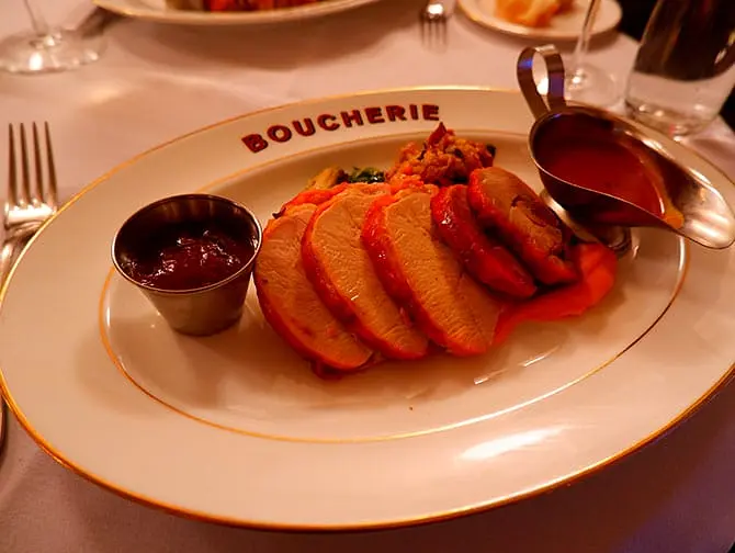 Romantische Restaurants en Bars in New York - La Grande Boucherie eten