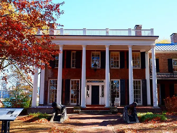 New York wandelroutes - Governors Island sfeer
