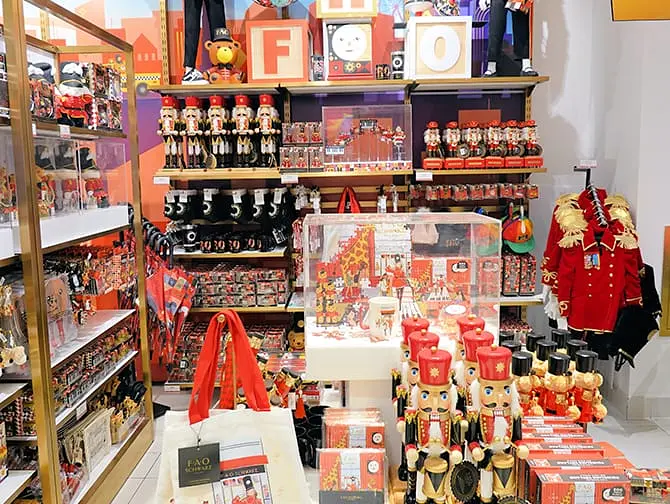FAO Schwarz in New York - Afdelingen