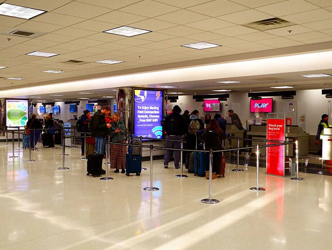 New York Stewart International Airport SWF - Vertrek