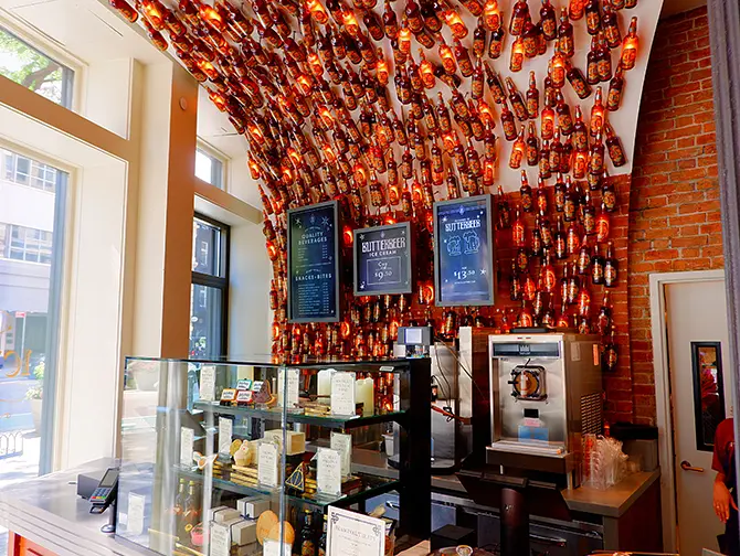 Harry Potter Store in New York - butterbeer