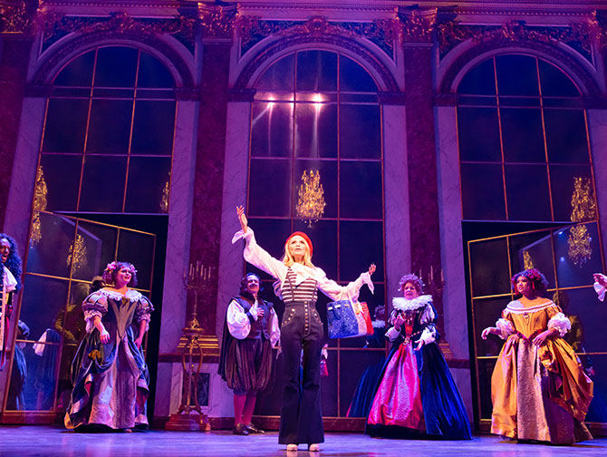 The Queen of Versailles op Broadway tickets - cast