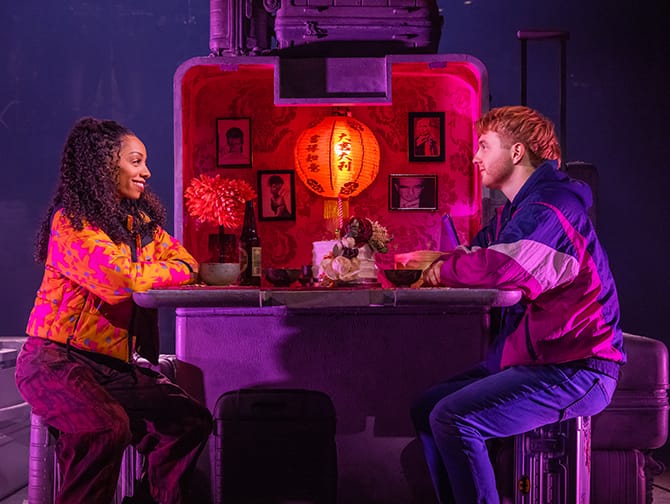 Two Strangers (Carry a Cake Across New York) op Broadway Tickets - Cast