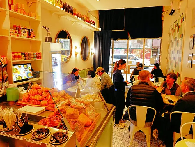 Ontbijten in New York – La Parisienne
