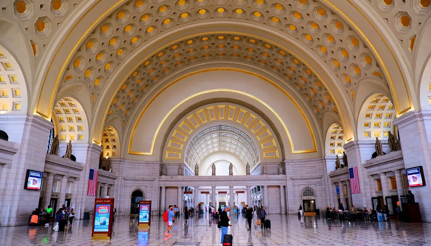 Hoe bezoek je Washington D.C. vanuit New York - Treinstation