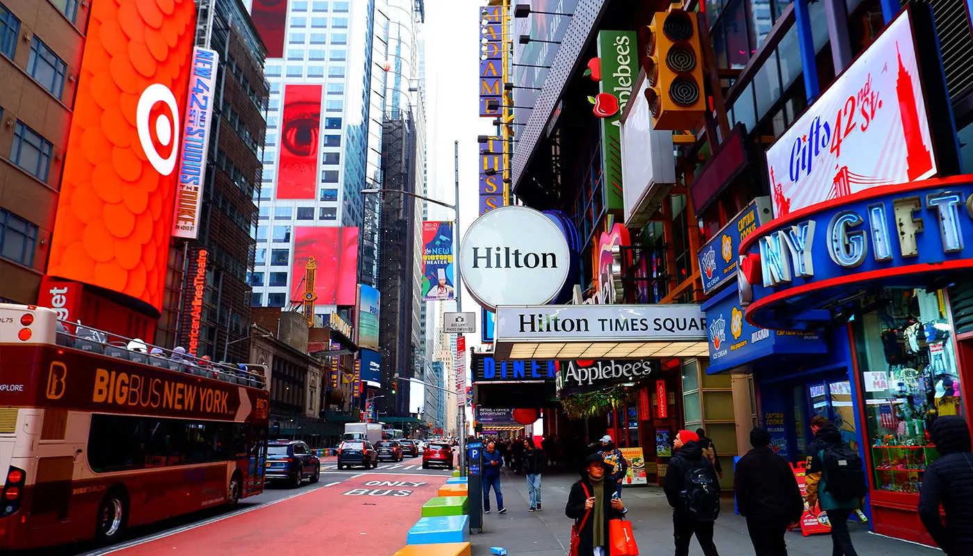 Hotels in Midtown Manhattan - Hilton New York Times Square