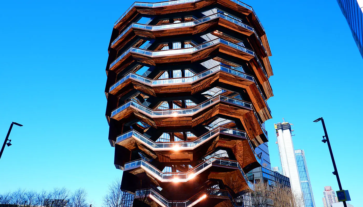 Wandelroute High Line Park - Hudson Yards in New York - Glimp van de wandelroute
